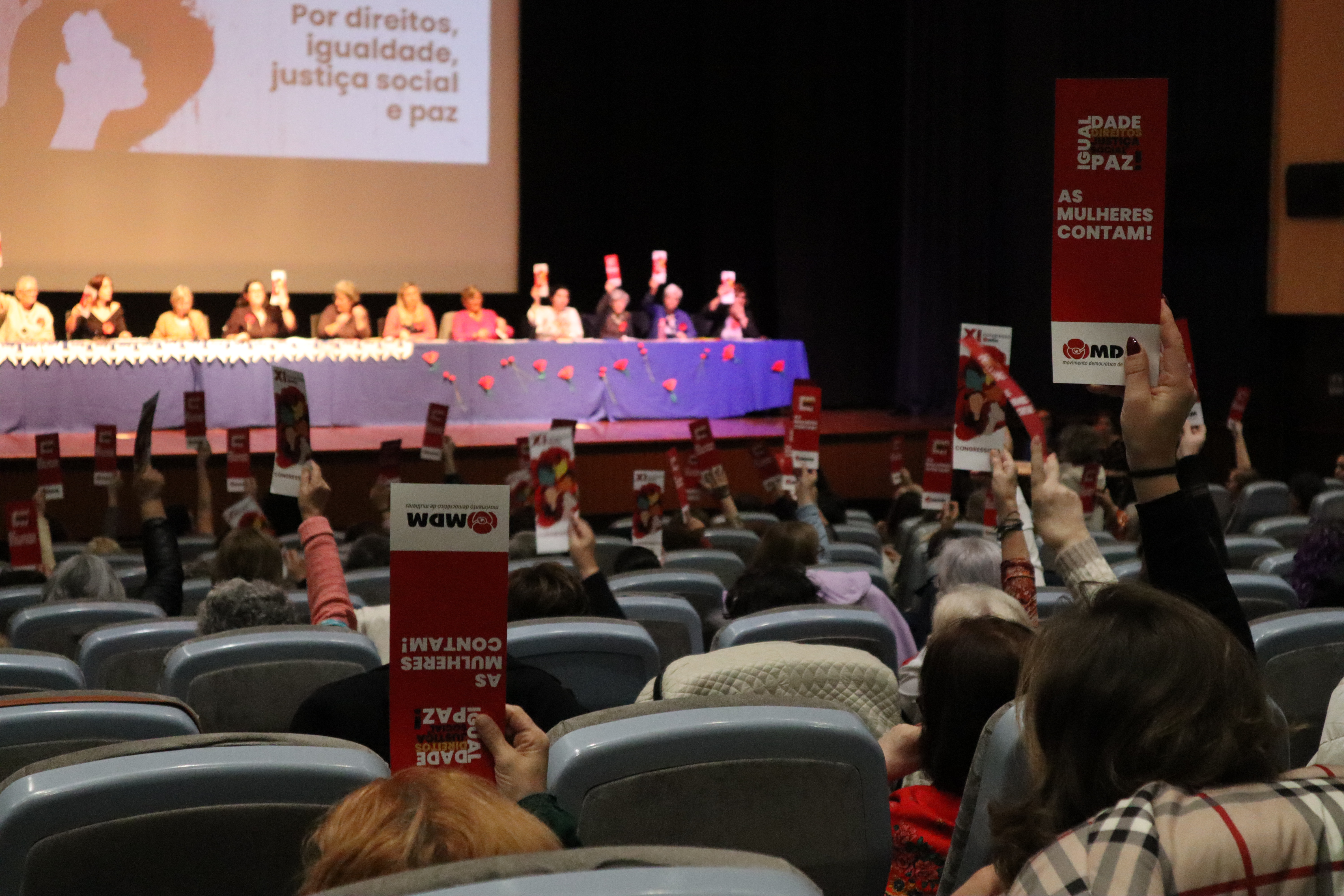 Cerca de 500 mulheres, de todo o País, estiveram no XI Congresso do MDM
